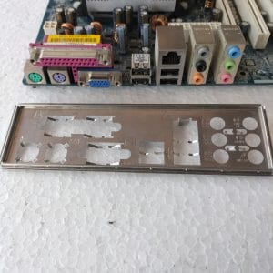 Scheda Madre AM2+ AsRock ALiveNF6G-VSTA CPU AthlonX2 4000+ 2,1GHz RAM DDR2 1GB