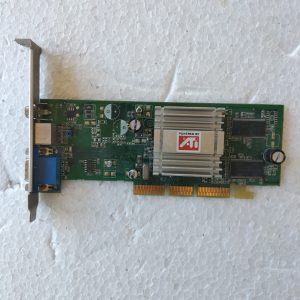 Scheda grafica video AGP 8X GDDR 128MB 64BIT SAPPHIRE Radeon 9200SE ComposIto TV