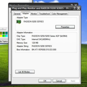 Scheda grafica video AGP 8X GDDR 128MB 64BIT SAPPHIRE Radeon 9200SE ComposIto TV