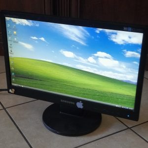 Monitor 20″ LCD VGA 16:9 SAMSUNG SyncMaster 2043SN 1600 x 900 75Hz PC Desktop