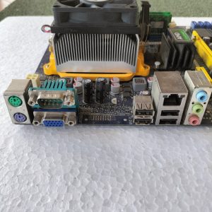 Scheda Madre AM2+ Foxconn A74ML-K con CPU Athlon X2 4450e 2,3GHz RAM DDR2 512MB